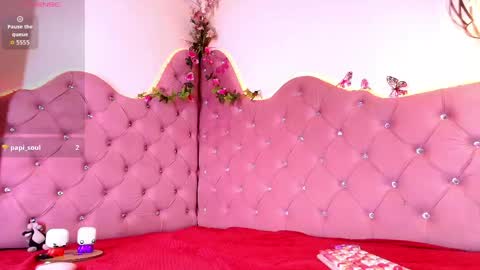 sheilly_brown online show from May 5, 7:52 pm