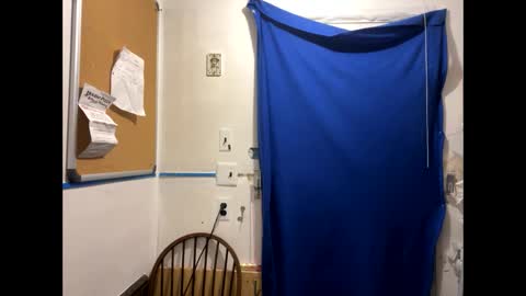 Snapshot of shelbybaby01 chatting on December 22, 10:28 am Shelby holes online show from December 22, 10:28 am