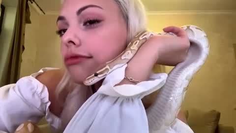 Aia online show from July 9, 12:53 pm