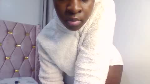 Shilla online show from October 31, 8:20 pm