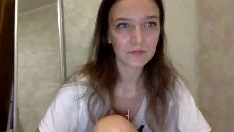 Snapshot of shining_pearl chatting on September 11, 9:49 pm Jesica online show from September 11, 9:49 pm