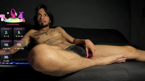 Elliot online show from February 20, 10:15 pm