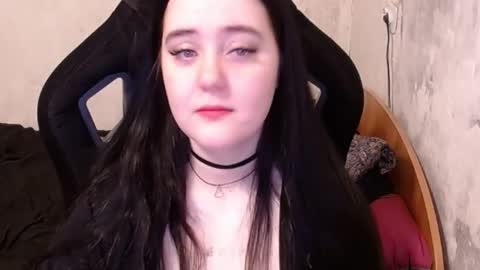 Snapshot of show_for_you chatting on December 3, 10:56 am show_for_you online show from December 3, 10:56 am