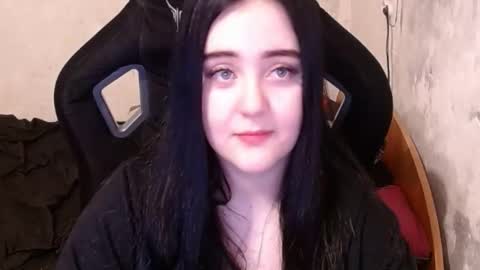 Snapshot of show_for_you chatting on December 3, 5:06 pm show_for_you online show from December 3, 5:06 pm