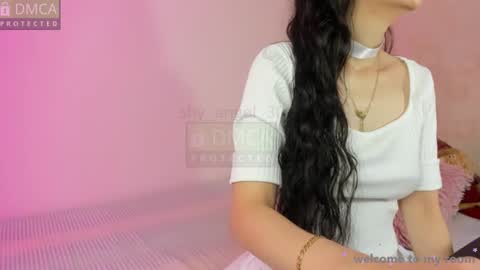 Angel  online show from January 7, 12:32 pm