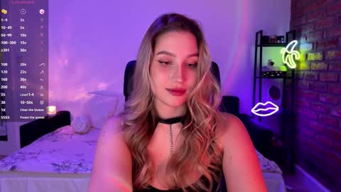 Alice online show from November 14, 9:49 pm