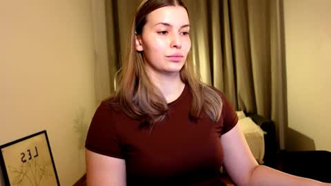 shy_nerd_babyy online show from February 23, 7:22 am