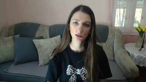 Snapshot of shy_rossy20 chatting on October 18, 9:46 am shy_rossy20 online show from October 18, 9:46 am