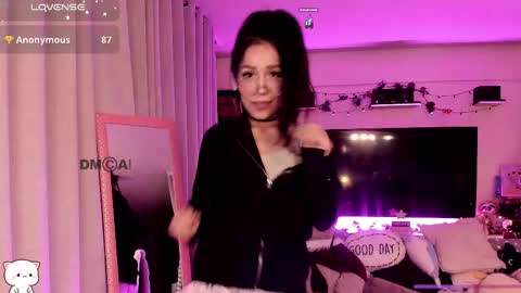 Angeline 3  independent come here when am horny... online show from November 20, 2:32 am