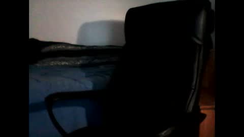 shyboyhugecum2020 online show from September 9, 2:33 am