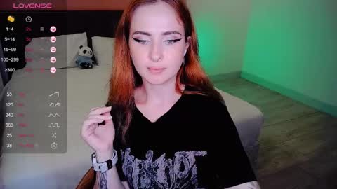 Effie online show from April 15, 3:26 pm