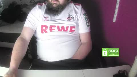 shyguy online show from February 23, 4:57 pm