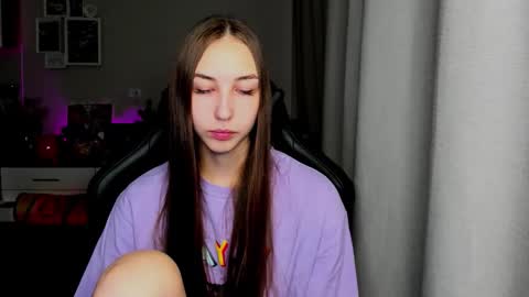 SIA online show from September 29, 2:32 am