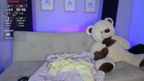 Sia online show from November 20, 11:46 pm