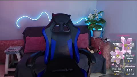 giordana online show from February 4, 11:19 pm