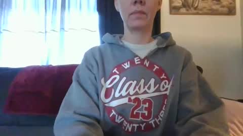 Snapshot of sidneyraee chatting on December 22, 5:10 pm Mrs. St. Patrickk online show from December 22, 5:10 pm