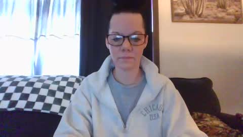 Snapshot of sidneyraee chatting on January 2, 5:29 pm Mrs. St. Patrickk online show from January 2, 5:29 pm