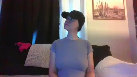 Snapshot of sidneyraee chatting on September 11, 7:59 pm Mrs. St. Patrickk online show from September 11, 7:59 pm
