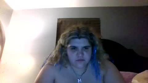 siennablazelux online show from January 15, 1:47 am