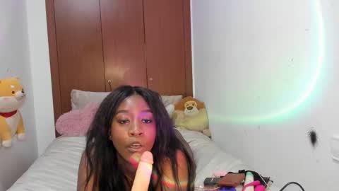 sierra_violet online show from March 9, 6:34 pm