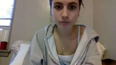 sierranovaa online show from February 4, 8:24 pm