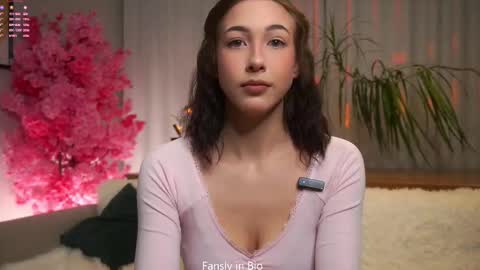 Snapshot of signehinz chatting on October 16, 11:10 am Eva online show from October 16, 11:10 am