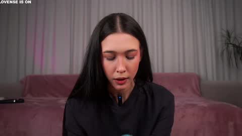 Eva  online show from November 28, 11:28 am