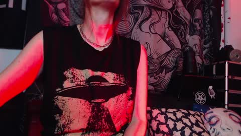 Allmylinkssilentmary666 online show from January 8, 12:38 am