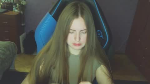 Erica online show from May 3, 5:52 pm