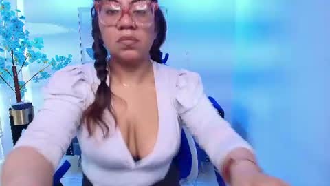 Silvana  online show from July 21, 7:05 pm
