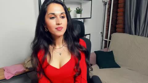 Syrena online show from October 14, 1:47 pm