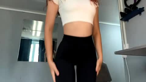silvia998 online show from August 6, 5:49 am