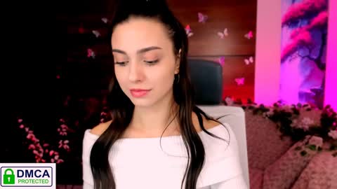Snapshot of silvia_queen1 chatting on January 24, 8:22 pm Silvia nude in pvt online show from January 24, 8:22 pm