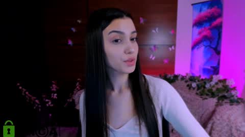Snapshot of silvia_queen1 chatting on December 19, 12:45 am Silvia nude in pvt online show from December 19, 12:45 am