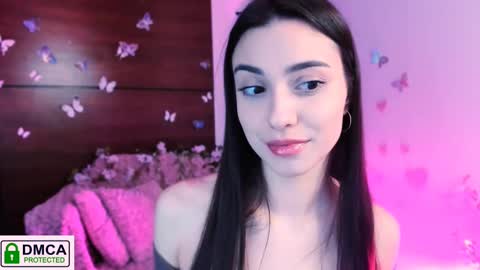 Snapshot of silvia_queen1 chatting on March 2, 11:53 pm Silvia nude in pvt online show from March 2, 11:53 pm
