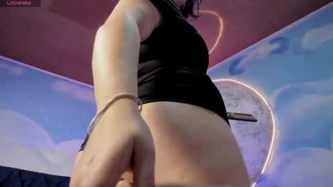 Silvia online show from July 1, 8:17 pm