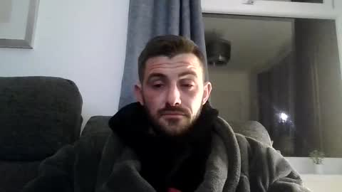 simomoliver online show from January 18, 2:31 am