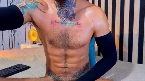 Simon  online show from April 5, 12:02 pm