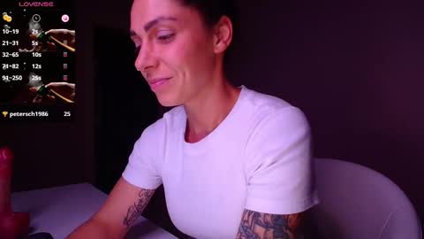 simona_moonshine online show from September 11, 7:15 pm