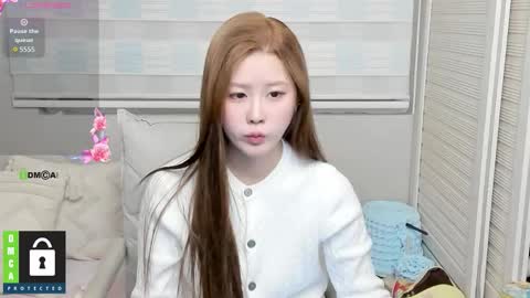 simonastephanie online show from February 2, 12:45 pm