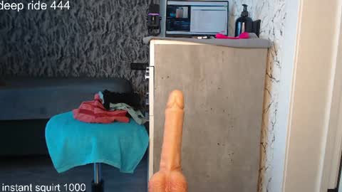 regina online show from July 21, 9:44 am