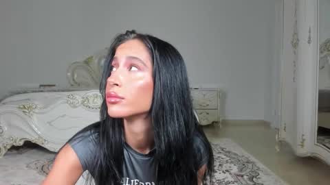 C online show from March 23, 10:59 pm