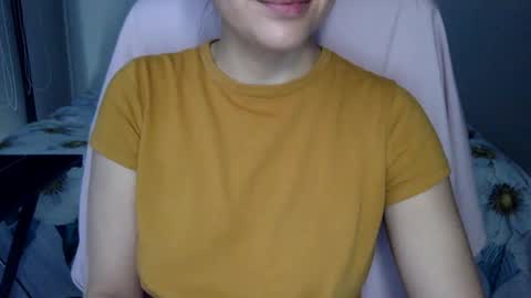 Sindra online show from December 6, 7:06 pm