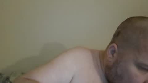 SingleDude 69 online show from January 18, 8:20 am