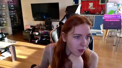 Alya and Mr. Sinner online show from May 5, 2:40 am