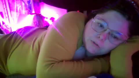 Snapshot of siofra chatting on October 18, 9:41 pm Siofra online show from October 18, 9:41 pm