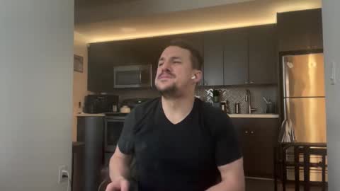 sirbubblesworth online show from April 3, 5:58 am