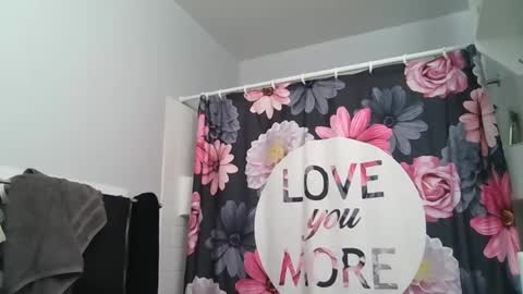 Snapshot of sirthedom chatting on September 26, 6:05 pm sirthedom online show from September 26, 6:05 pm