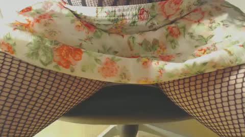 Andi online show from December 6, 5:38 pm