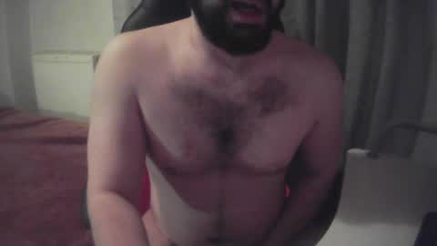 sissy_bear_ online show from May 1, 7:46 am